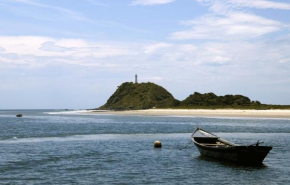 Ilha do Mel Pousadas Quartos e Casas